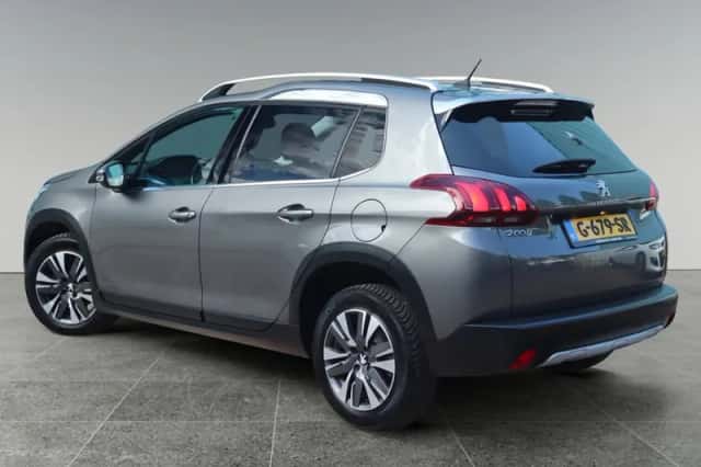 Peugeot 2008 (2019) thumbnail 3