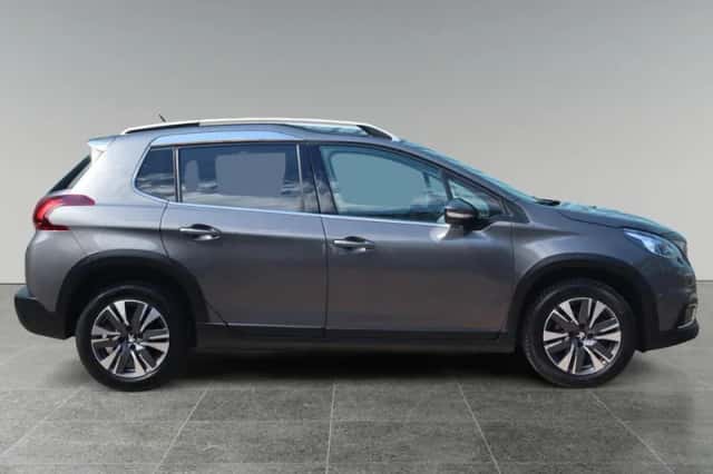 Peugeot 2008 (2019) thumbnail 6