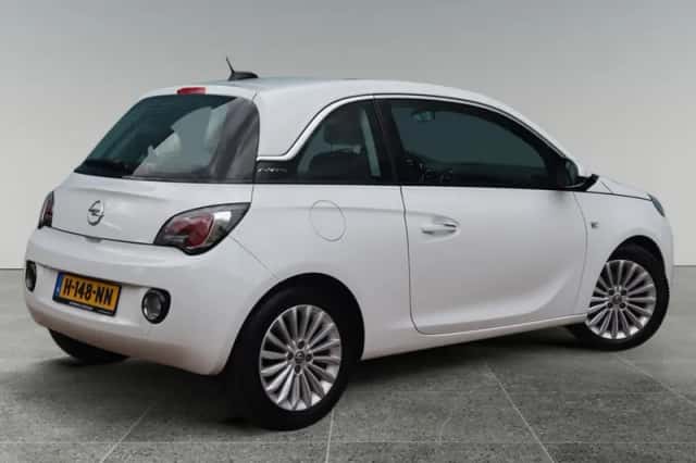 Opel Adam (2017) thumbnail 4