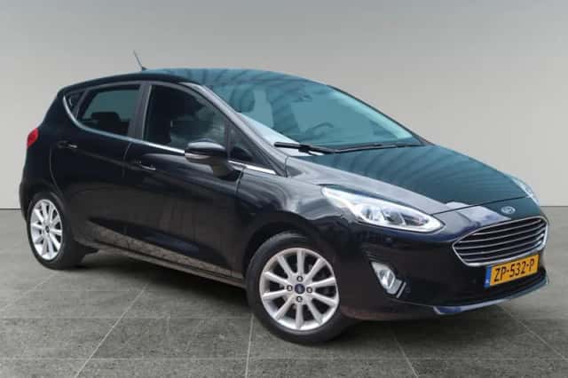 Ford Fiesta (2019) thumbnail 2