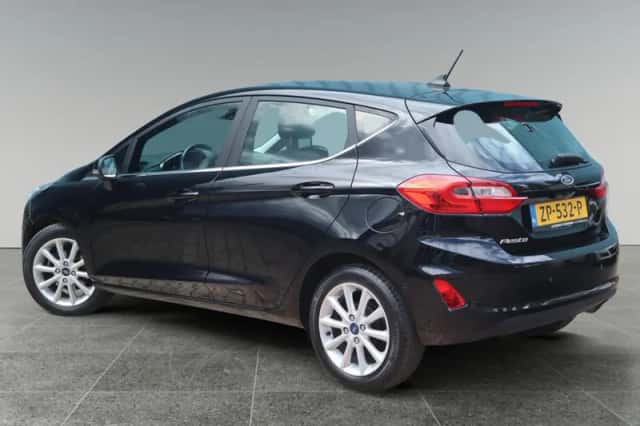 Ford Fiesta (2019) thumbnail 3