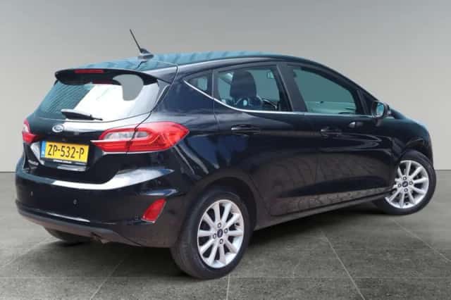 Ford Fiesta (2019) thumbnail 4