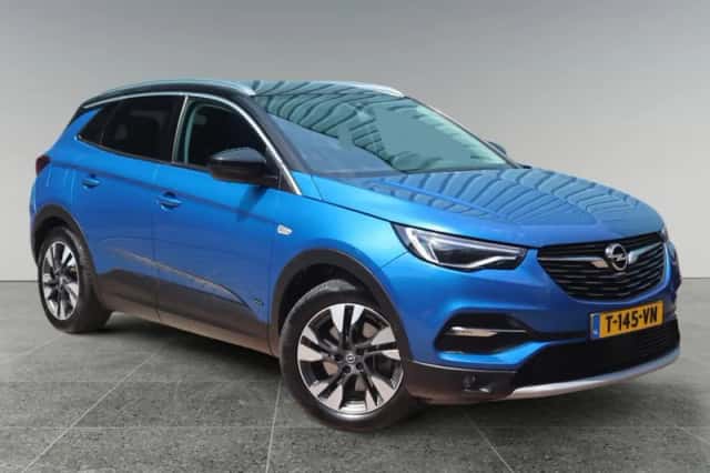 Opel Grandland X (2021) thumbnail 2
