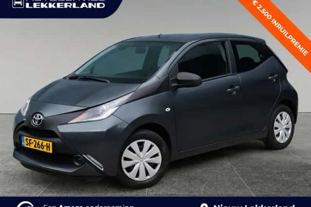 Toyota Aygo (2018) thumbnail 1