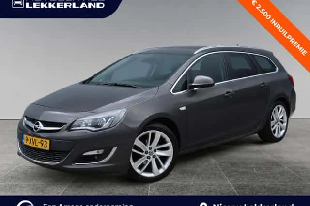 Opel Astra Sports Tourer (2014) thumbnail 1