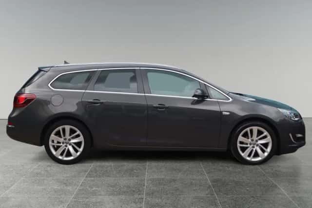 Opel Astra Sports Tourer (2014) thumbnail 6