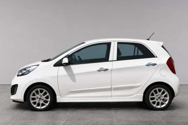 Kia Picanto (2012) thumbnail 5