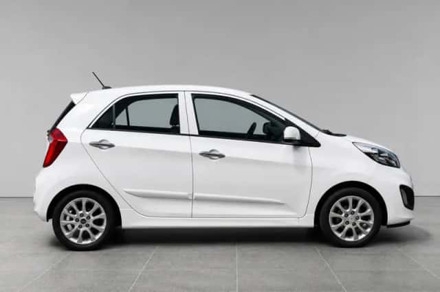 Kia Picanto (2012) thumbnail 6