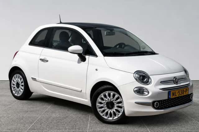 Fiat 500 (2017) thumbnail 2