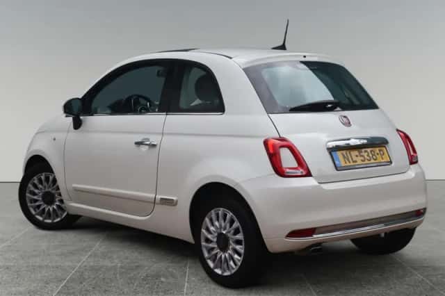 Fiat 500 (2017) thumbnail 3