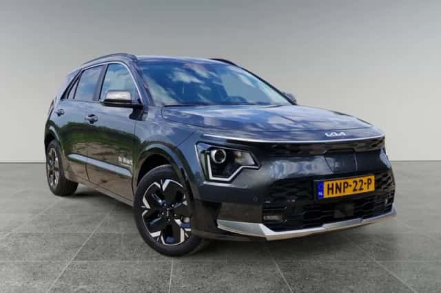 Kia Niro EV (2025) thumbnail 2