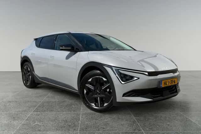 Kia EV6 (2025) thumbnail 2