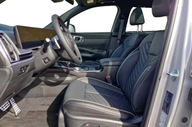 Kia Sorento (2026) thumbnail 3