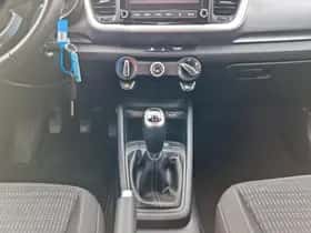 Kia Stonic (2021) thumbnail 11