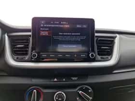 Kia Stonic (2021) thumbnail 12