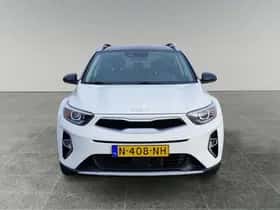 Kia Stonic (2021) thumbnail 5
