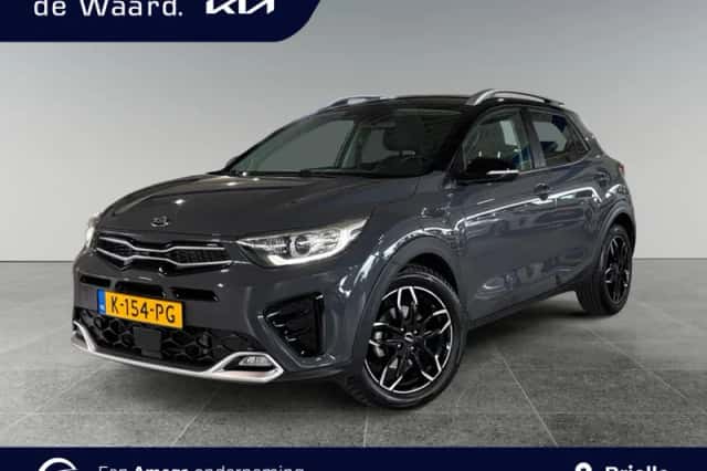 Kia Stonic (2021) thumbnail 1