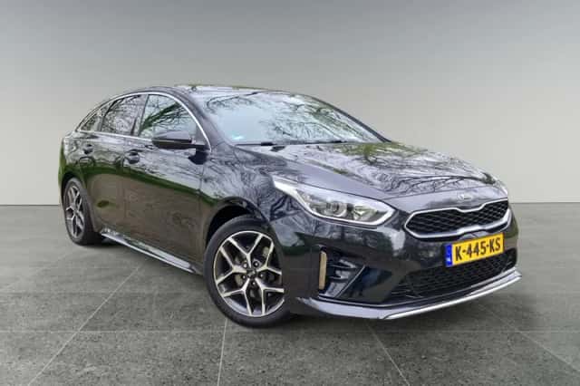 Kia Proceed (2021) thumbnail 2