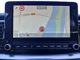 Kia Stonic (2021) thumbnail 11
