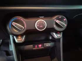 Kia Picanto (2020) thumbnail 13