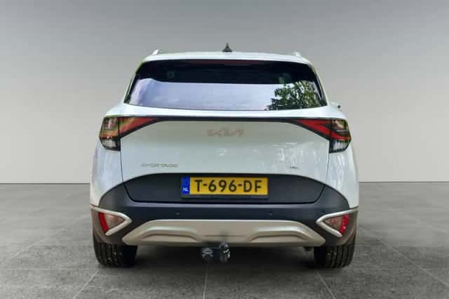 Kia Sportage (2022) thumbnail 6