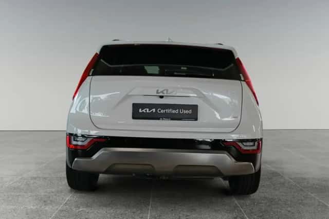Kia Niro (2022) thumbnail 6