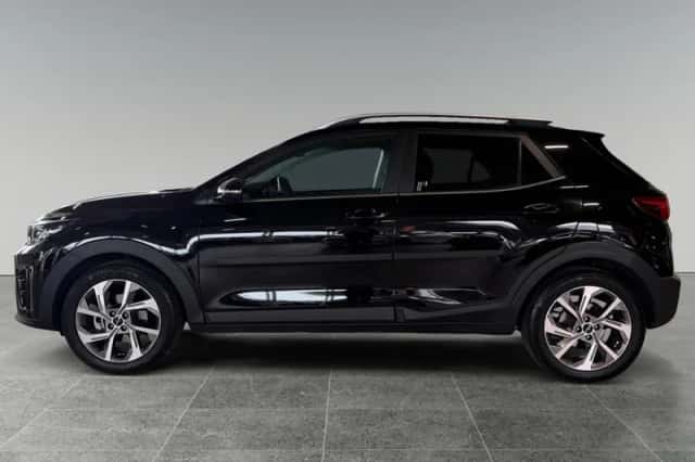Kia Stonic (2025) thumbnail 4