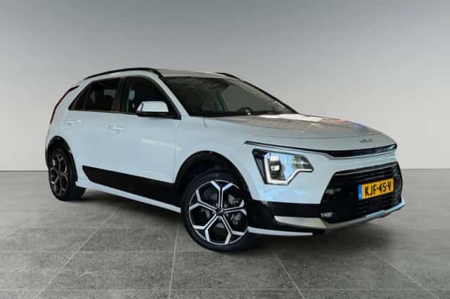 Kia Niro (2023) thumbnail 2