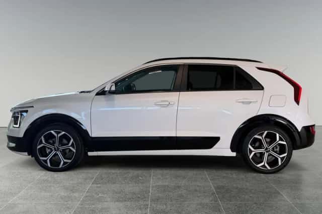 Kia Niro (2023) thumbnail 4