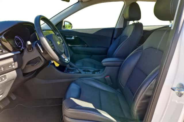 Kia Niro (2020) thumbnail 3
