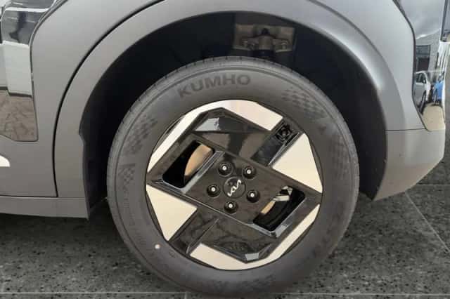 Kia EV3 (2025) thumbnail 6