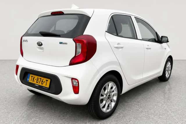 Kia Picanto (2018) thumbnail 2