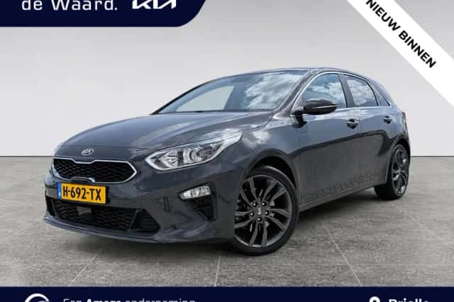 Kia Ceed (2020) thumbnail 1