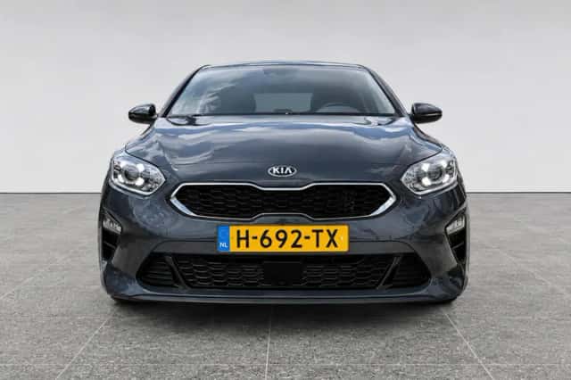 Kia Ceed (2020) thumbnail 6