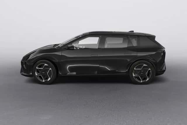 Kia EV4 (2026) thumbnail 2