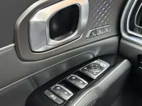 Kia Sorento (2025) thumbnail 23