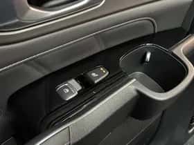 Kia Sorento (2025) thumbnail 9