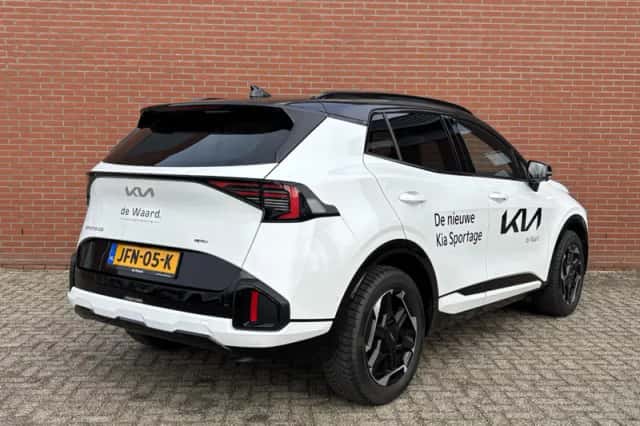 Kia Sportage (2025) thumbnail 3