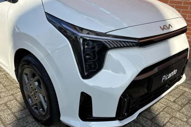 Kia Picanto (2025) thumbnail 6