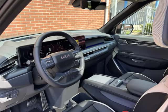 Kia EV9 (2026) thumbnail 6