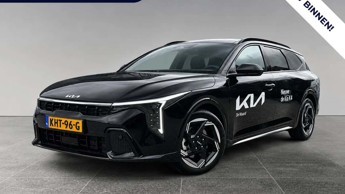 Kia K4 Sportswagon (2026) — foto 1