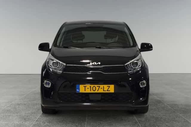 Kia Picanto (2023) thumbnail 6