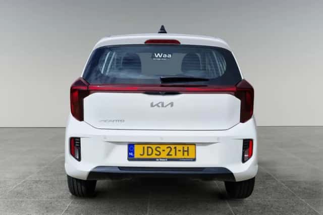 Kia Picanto (2025) thumbnail 6