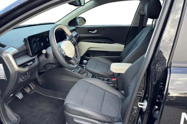 Kia Stonic (2025) thumbnail 3