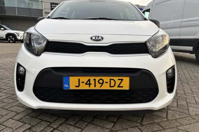 Kia Picanto (2020) thumbnail 2