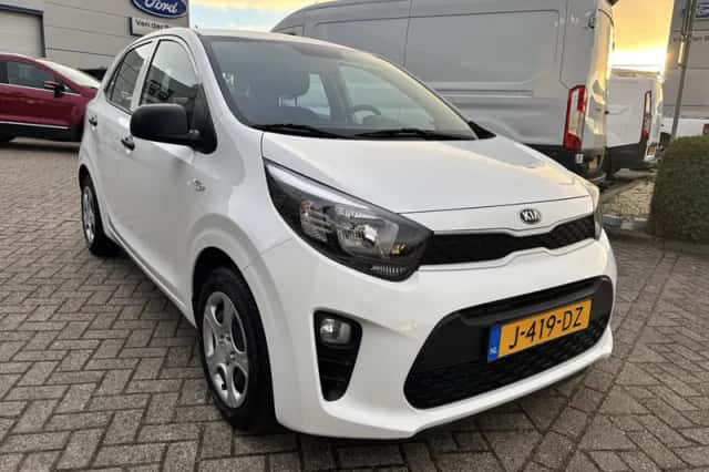 Kia Picanto (2020) thumbnail 5