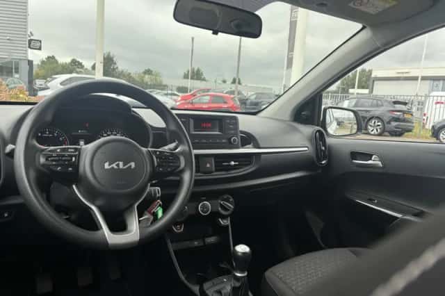 Kia Picanto (2022) thumbnail 6