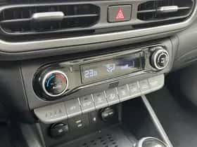 Hyundai Kona (2022) thumbnail 18