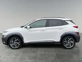 Hyundai Kona (2022) thumbnail 4
