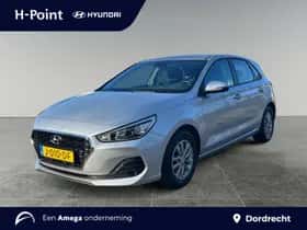 Hyundai i30 (2021) thumbnail 1